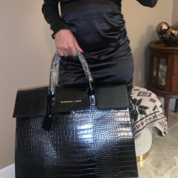 Nathaniel Noir Presidential Jumbo Handbag - Picture 2 of 16